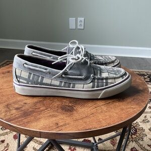 Sperry Topsiders size 7.5 gray/purple